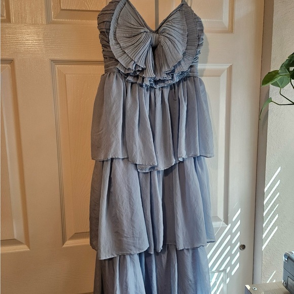 blue bow dress! - Picture 1 of 5